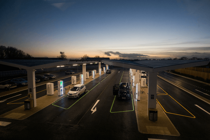 اختيار موقع المحطة وسعتها