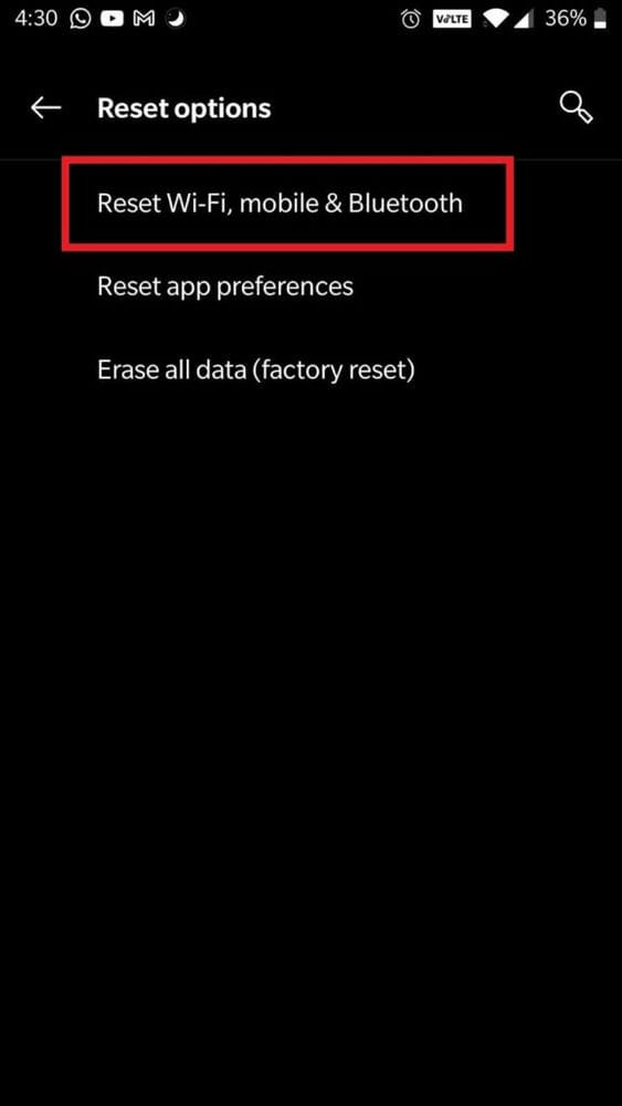 6 طرق لإيقاف تشغيل بلوتوث تلقائيًا على Android 12 reset options min 6 طرق لإيقاف تشغيل بلوتوث تلقائيًا على Android