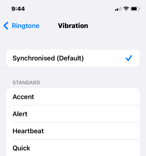 turn ringer on iphone 29 a كيفية تشغيل الرنين على ايفون باستخدام زر Ring / Silent أو بدونه
