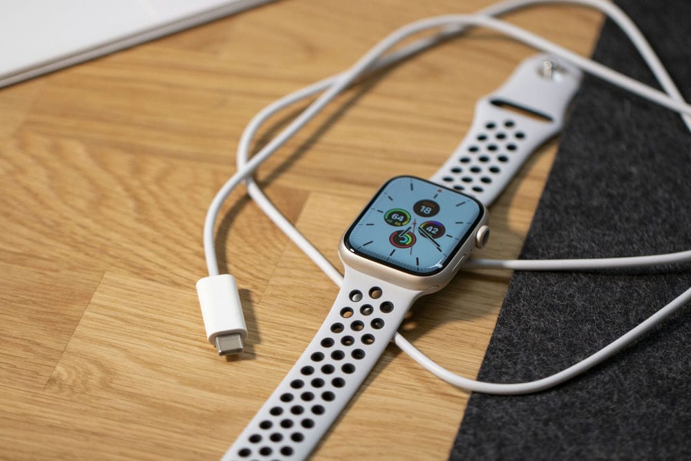 Apple Watch Series 7 8 scaled أفضل ساعة ذكية للآيفون