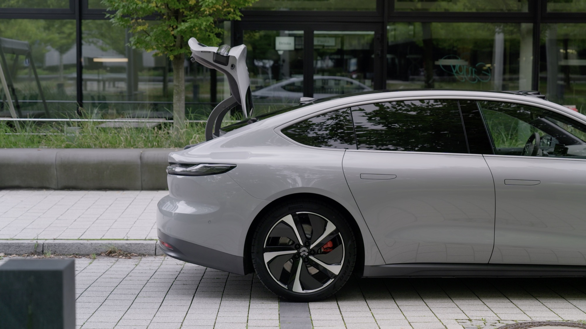 Nio ET7 Review: Electric Vehicle Promising 1000km Range 127 Nio ET7 // Source : Nio