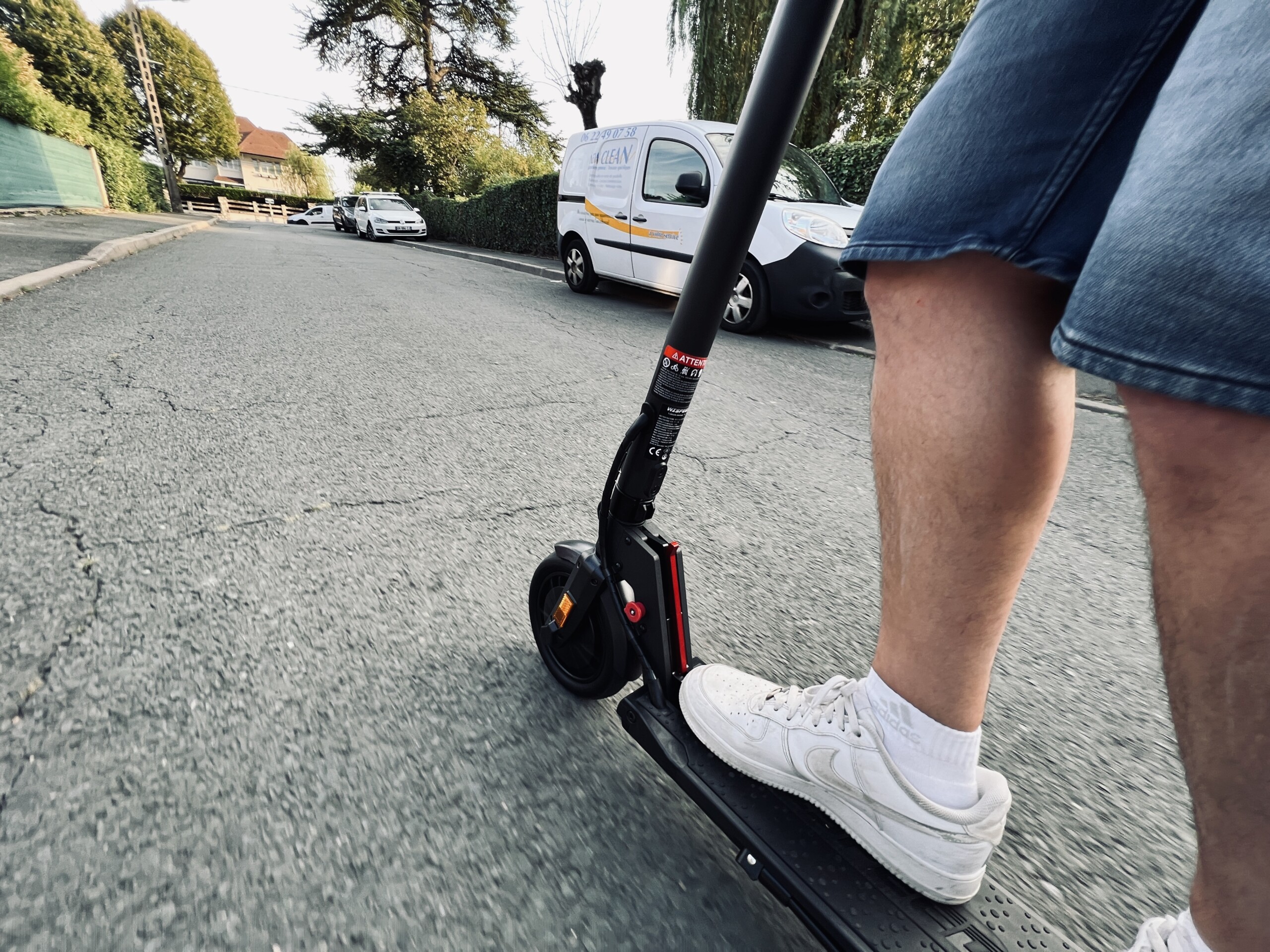 Wispeed T855 Review: An Exciting but Insufficient Electric Scooter 48 wispeed t855 essai photos iphone7 scaled.jpg6435a39a56ac1 Wispeed T855 Review: An Exciting but Insufficient Electric Scooter